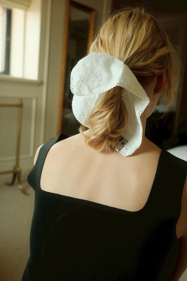 SQUARE LACE chouchou / white