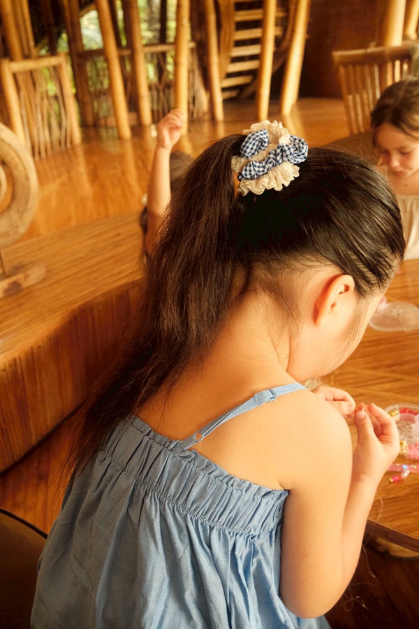 CHECK & LACE chouchou / blue and white